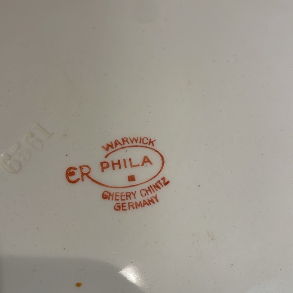 Vintage Erphila Warwick Cheery Chintz Serving plate - Picture 2 of 2